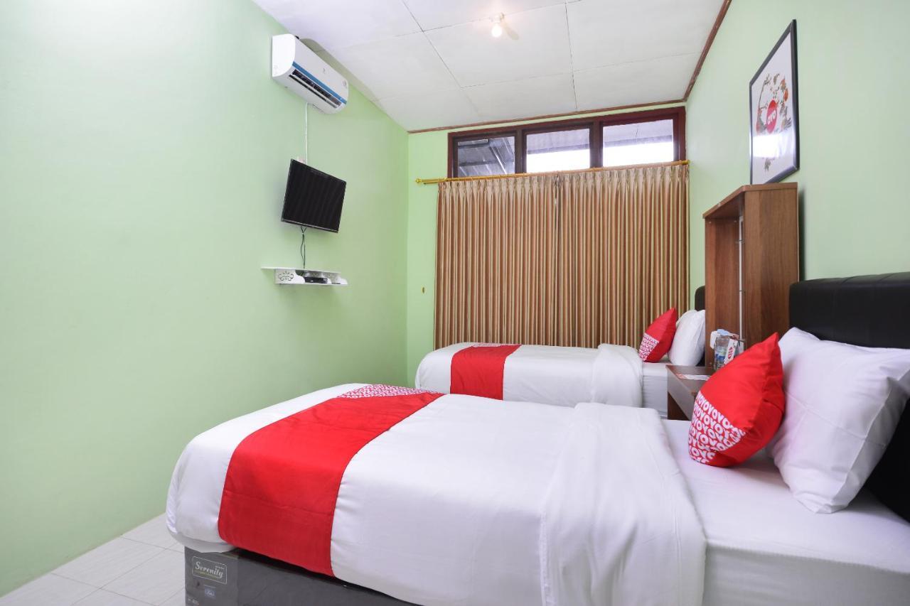 Super Oyo 1046 Omah Pathok Hotell Yogyakarta Exteriör bild